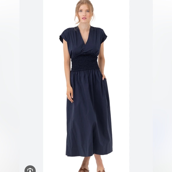 sundays Dresses & Skirts - Sundays navy midi or maxi dress smocked waist NWT XS